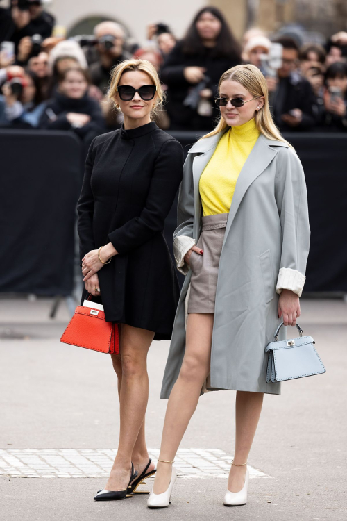 Reese Witherspoon and Ava Phillippe at Fendi Spring/Summer Show, January 2024 3