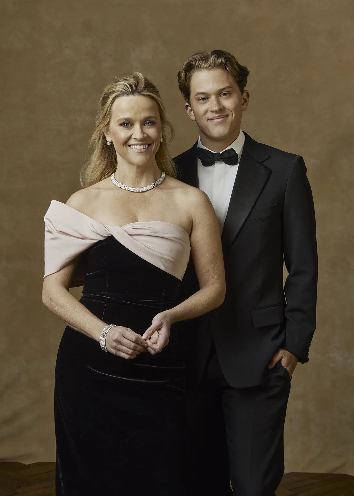 Reese Witherspoon at Portrait Booth at 81st Golden Globe Awards, January 2024