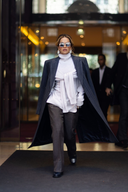 Rita Ora Heads to Dior Fashion Show in Paris, January 2024 6