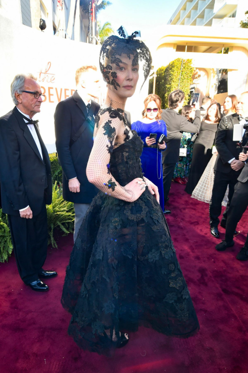 Rosamund Pike Arrives at Golden Globe Awards, January 2024 1