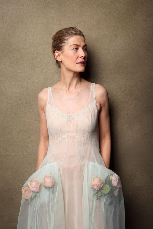 Rosamund Pike BAFTA Tea Party Portrait, January 2024 11