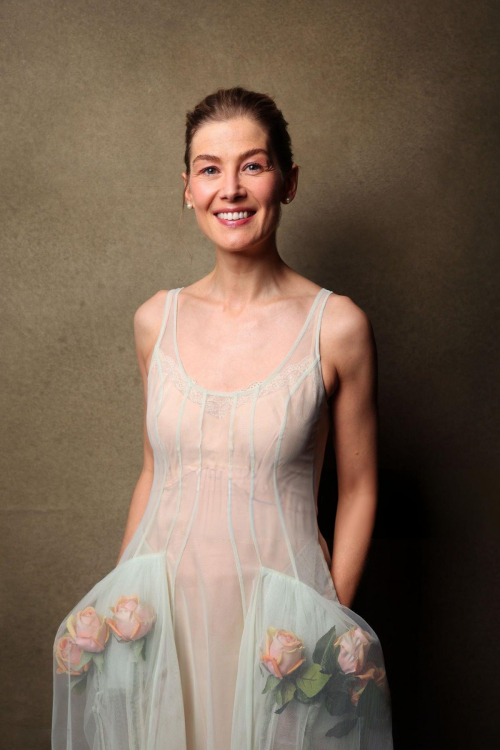 Rosamund Pike BAFTA Tea Party Portrait, January 2024 12