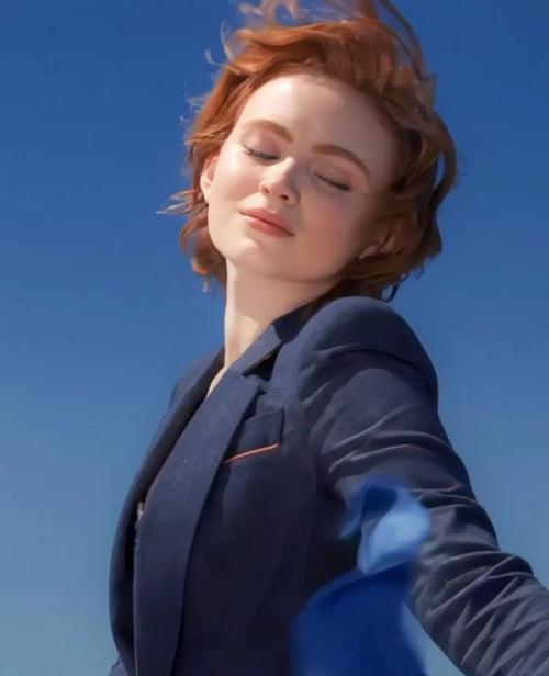 Sadie Sink for Armani Designer Glow, January 2024 3