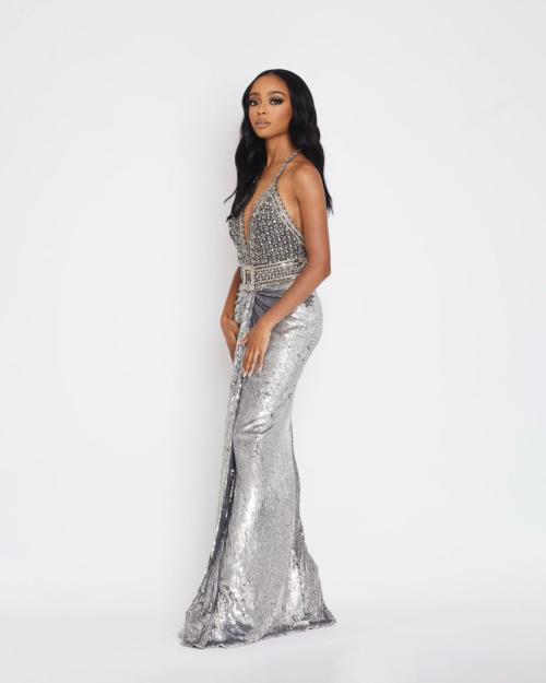 Skai Jackson Golden Globes Dress Photoshoot, January 2024 3