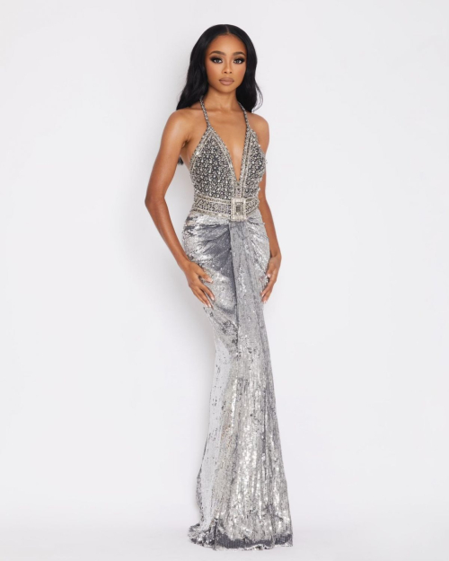 Skai Jackson Golden Globes Dress Photoshoot, January 2024 5