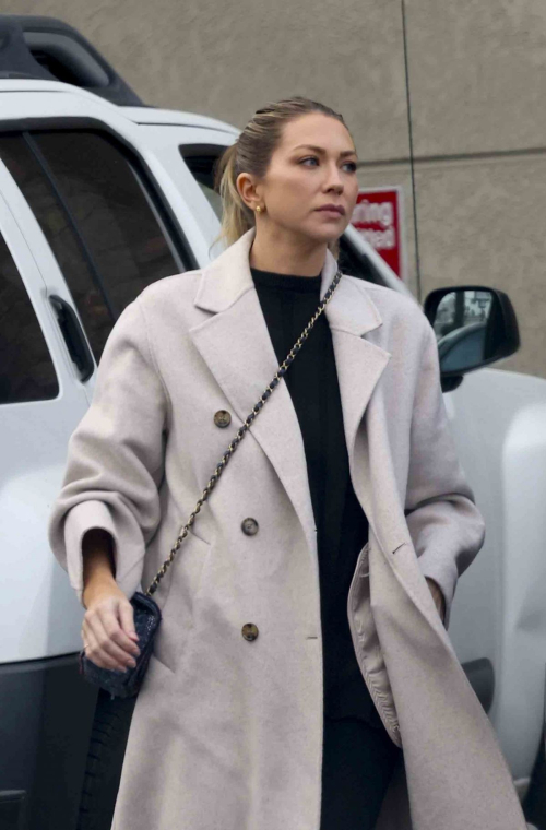 Stassi Schroeder Shopping at Gelson