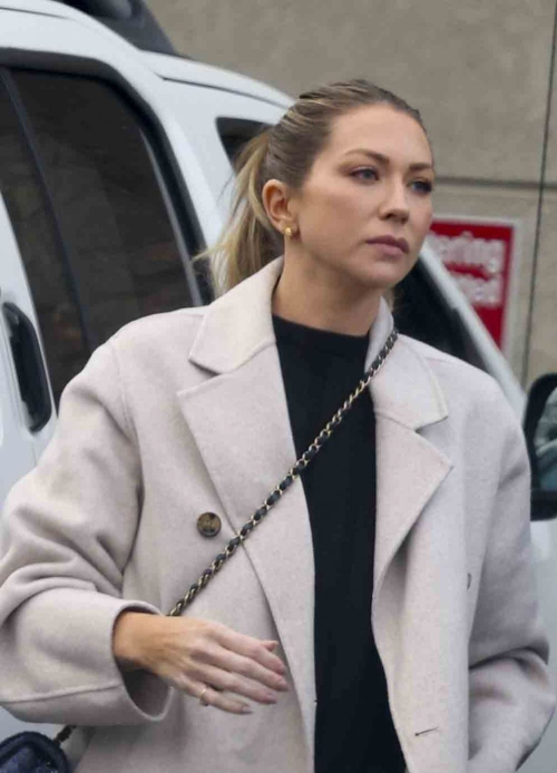 Stassi Schroeder Shopping at Gelson