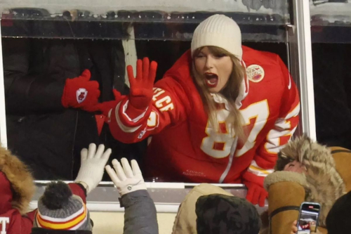 Taylor Swift at Miami Dolphins vs Kansas City Chiefs Playoff Game, January 2024 3