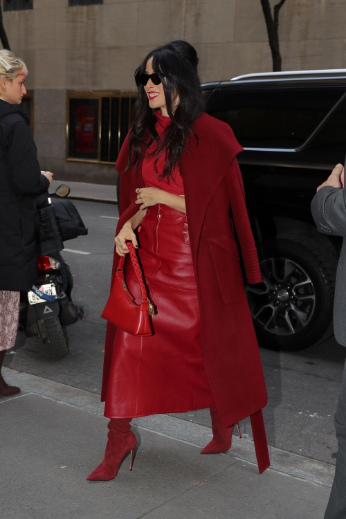 Abigail Spencer Arrives at Kelly Clarkson Show in New York, February 2024 4