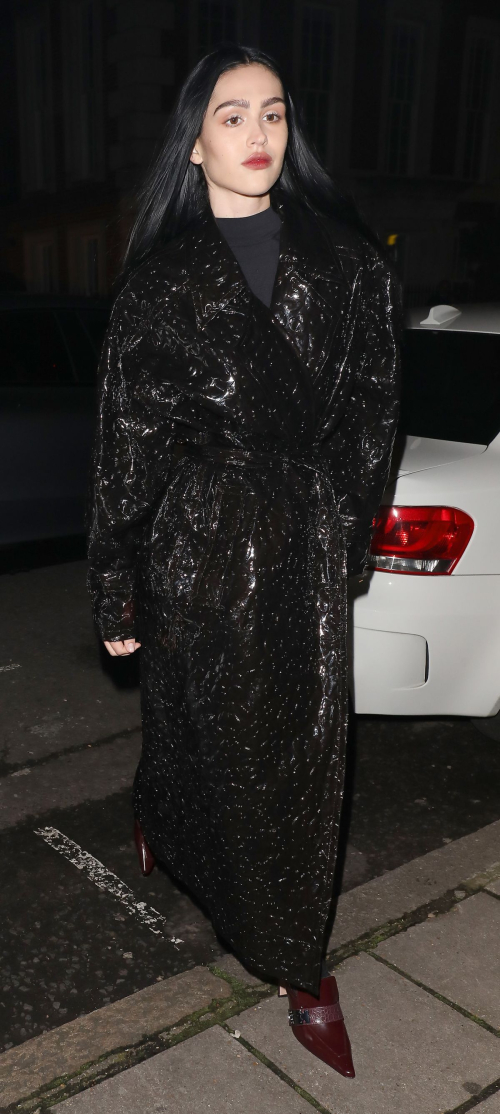 Amelia Hamlin Arrives at Hugo Boss LFW Party in Mayfair, February 2024 4