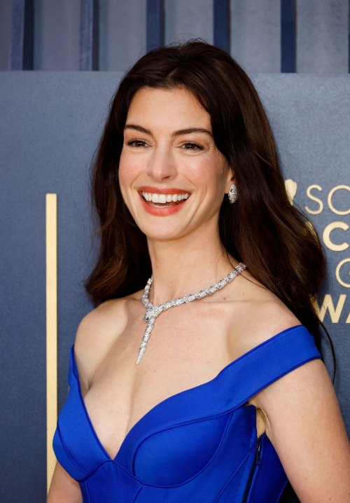 Anne Hathaway at 30th Annual Screen Actors Guild Awards, February 2024 2