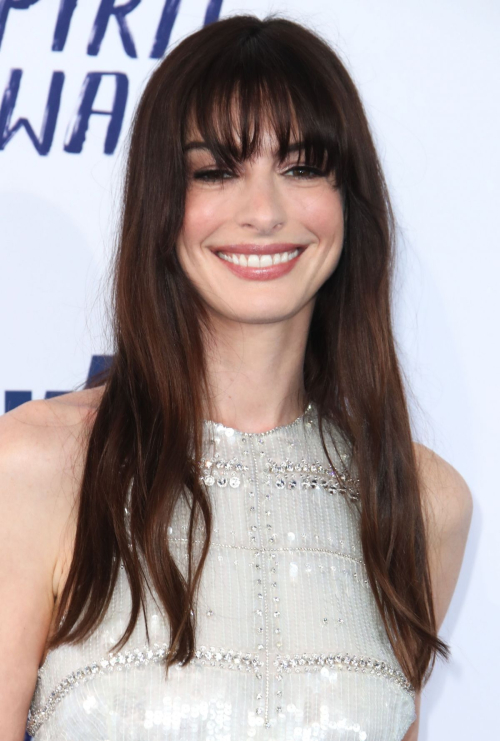 Anne Hathaway at Film Independent Spirit Awards, February 2024 6