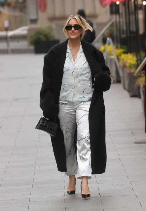 Ashley Roberts Leaves Heart Breakfast Show in London, February 2024 1