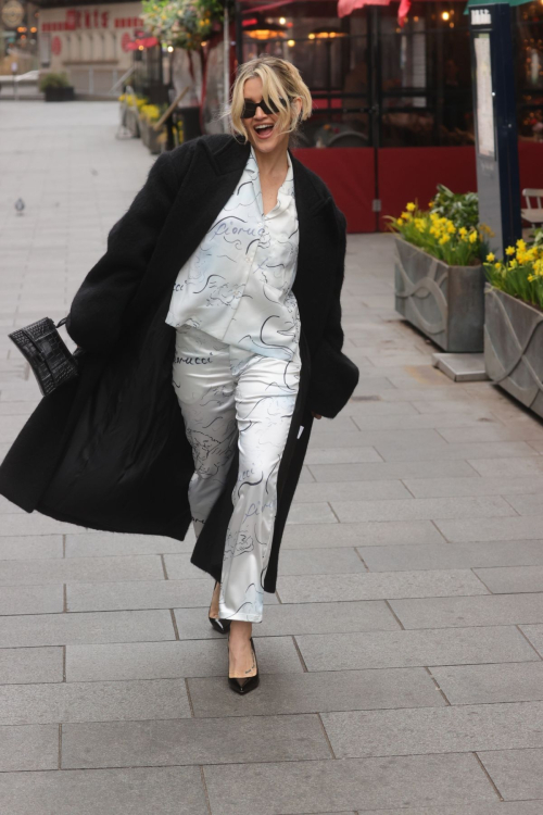 Ashley Roberts Leaves Heart Breakfast Show in London, February 2024 3