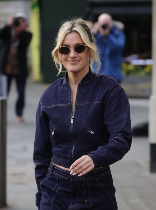 Ashley Roberts Wearing Double Denim Out in London, February 2024 2