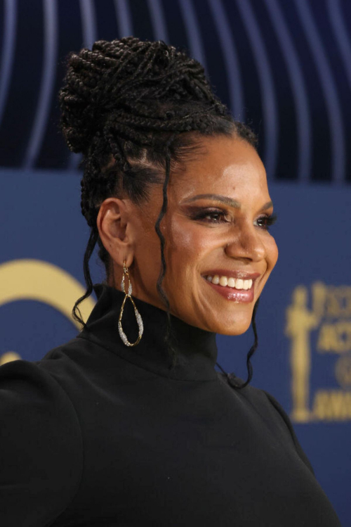 Audra McDonald at 30th Annual SAG Awards, February 2024 2