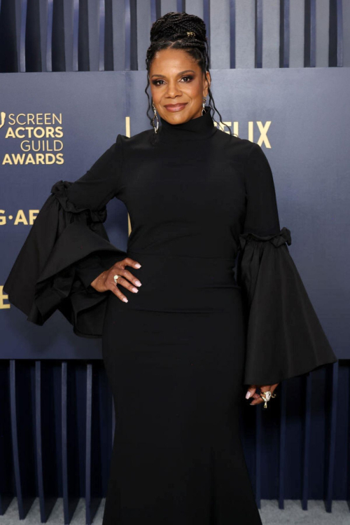 Audra McDonald at 30th Annual SAG Awards, February 2024 6