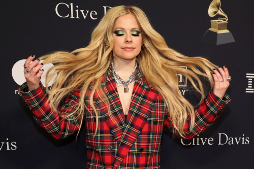 Avril Lavigne at Clive Davis Pre-Grammy Gala in Los Angeles, February 2024 1