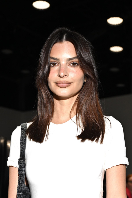 Emily Ratajkowski at Acne Studios FW24 Fashion Show in Paris, February 2024 7