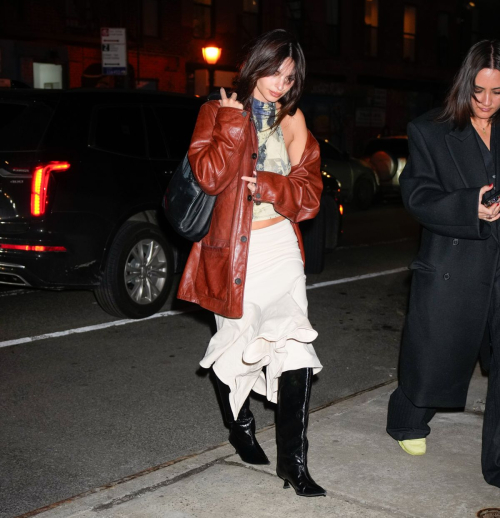 Emily Ratajkowski Out for Dinner in New York, February 2024 2