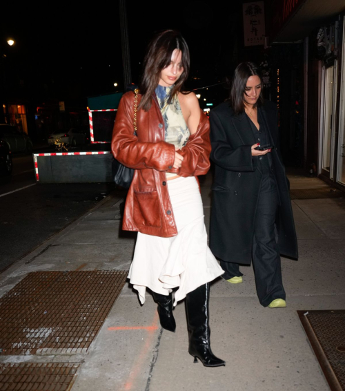 Emily Ratajkowski Out for Dinner in New York, February 2024 3