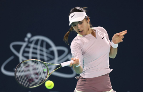 Emma Raducanu at Mubadala Abu Dhabi Open, February 2024 1