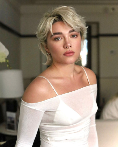 Florence Pugh at Dune Part 2 Mexico Press Day Portrait, February 2024