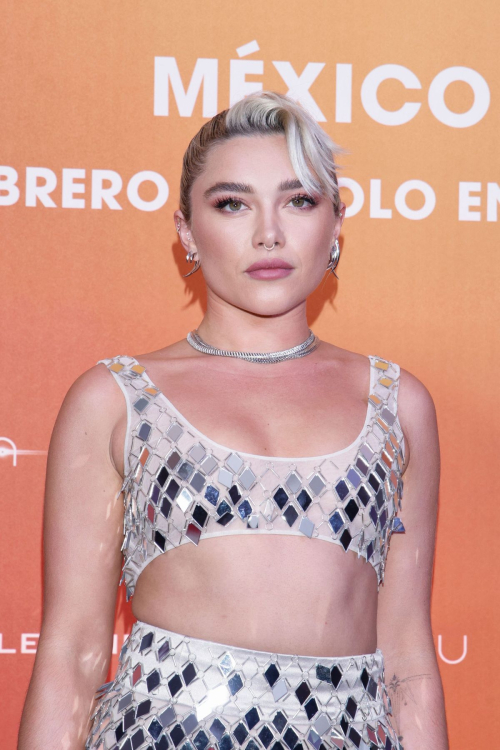 Florence Pugh at Dune Part 2 Photocall in Mexico City, February 2024 5