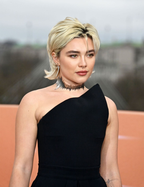 Florence Pugh at Dune: Part Two Photocall, February 2024 1