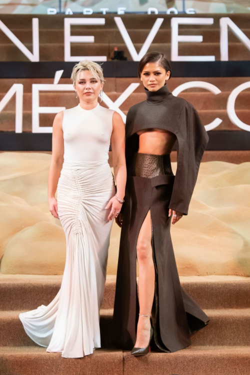 Florence Pugh at Dune Part Two Premiere in Mexico City, February 2024 3