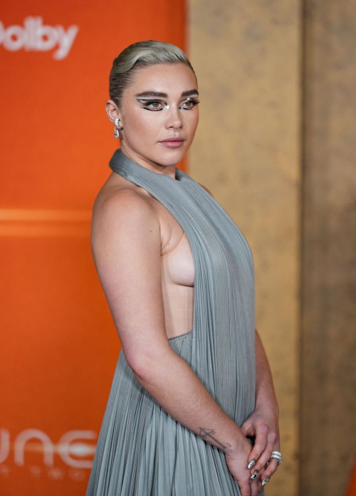 Florence Pugh at Dune Part Two Premiere in New York, February 2024 7