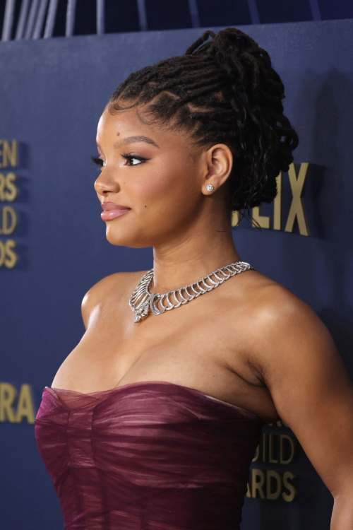 Halle Bailey at 30th Annual Screen Actors Guild Awards, February 2024 3