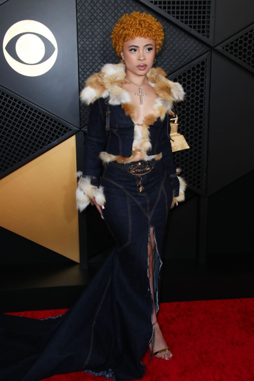 Ice Spice at 66th Grammy Awards in Los Angeles, February 2024 4