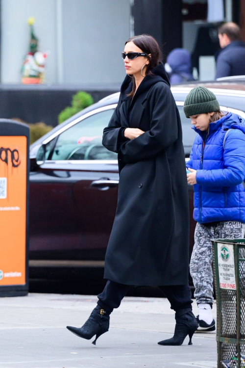 Irina Shayk Out and About in New York, January 2024 5