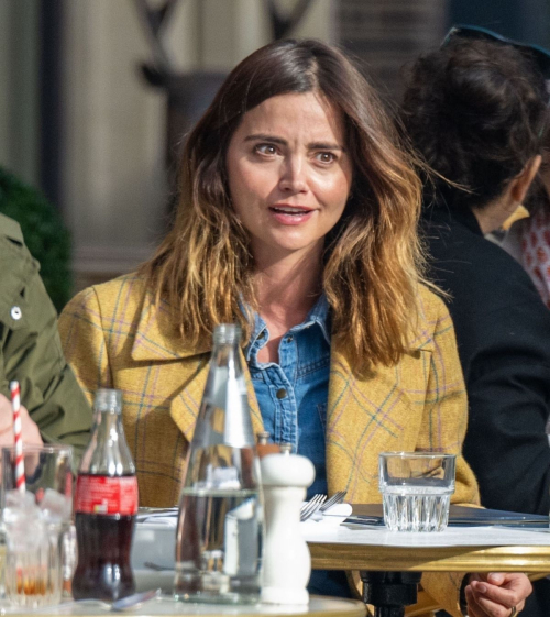 Jenna Coleman and Antonia Desplat Lunch in London, February 2024 8