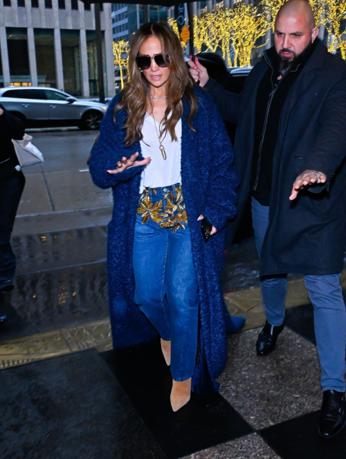 Jennifer Lopez Heading to NBC Studios in New York, February 2024 2