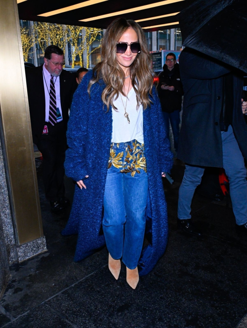 Jennifer Lopez Heading to NBC Studios in New York, February 2024 6