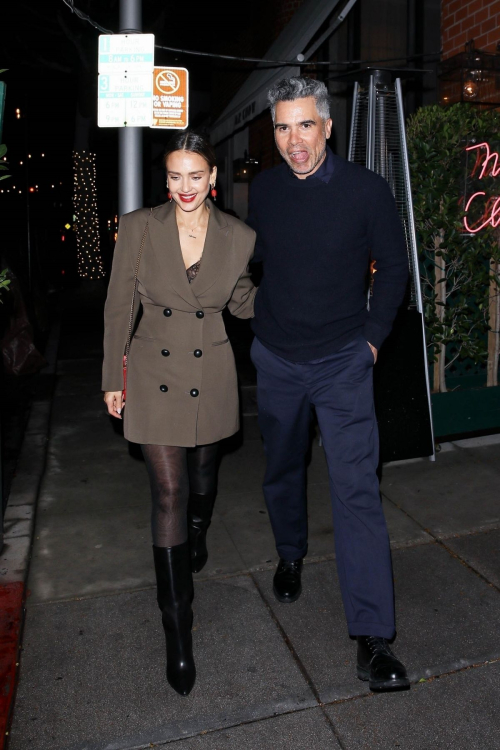 Jessica Alba on a Dinner Date at Mr Chow in Beverly Hills, February 2024 6