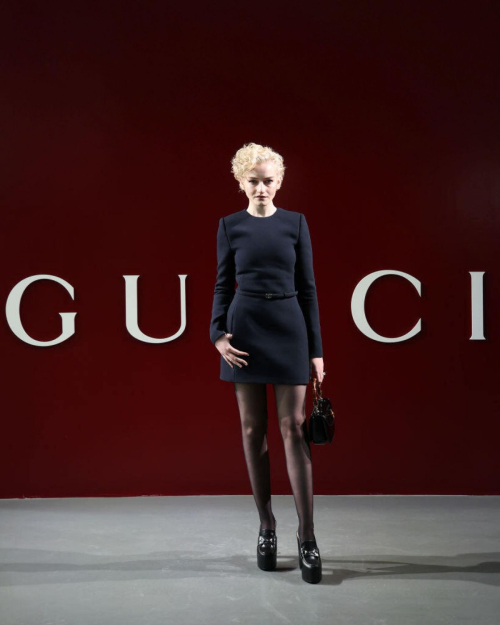 Julia Garner at Gucci Women’s Fall/Winter 2024 Fashion Show in Milan, February 2024 5