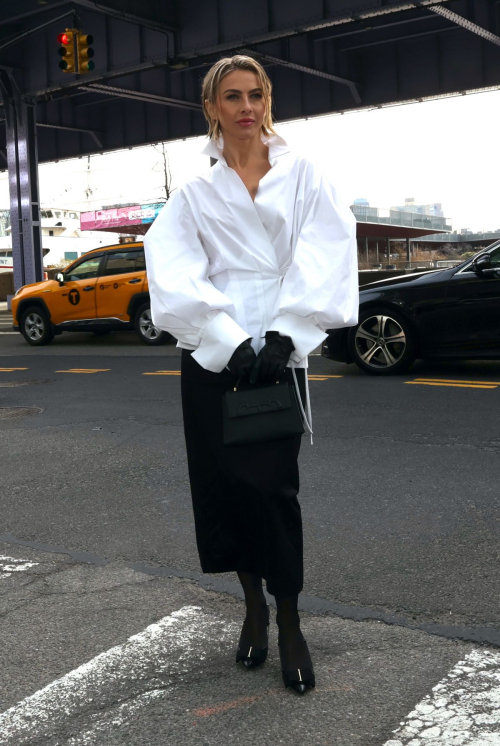 Julianne Hough at Carolina Herrera Show, February 2024 1