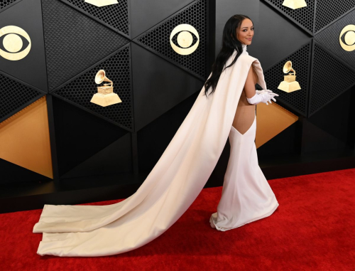 Kat Graham at 66th Grammy Awards in Los Angeles, February 2024 1