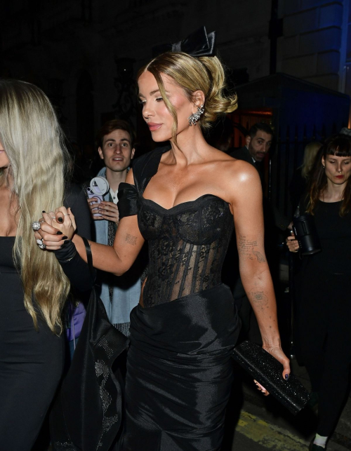 Kate Beckinsale Leaving British Vogue and Tiffany & Co Bafta Afterparty, February 2024 5