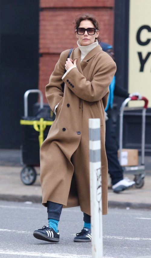 Katie Holmes in Brown Coat in New York, February 2024 1