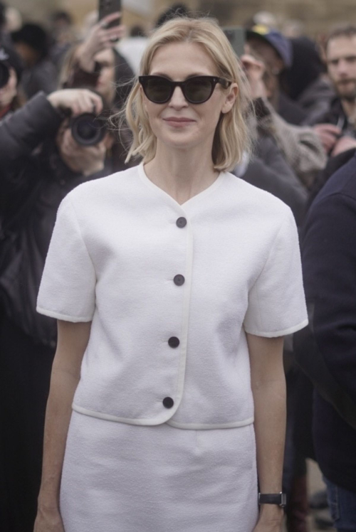 Kelly Rutherford Arrives at Dior Show at Paris Fashion Week, February 2024 6