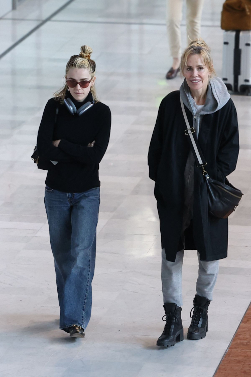 Kiernan Shipka at Charles de Gaulle Airport in Paris, February 2024 3