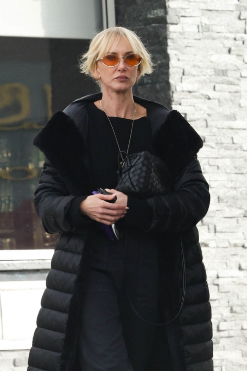 Kimberly Stewart Stopping for Snacks at Gas Station Studio City, February 2024 2