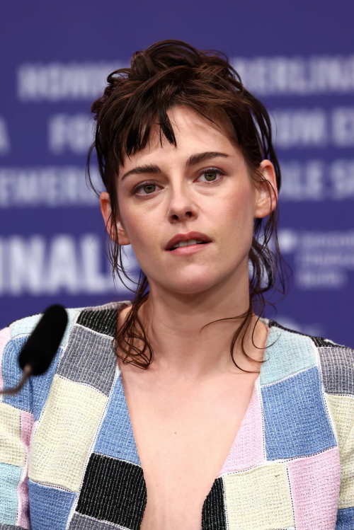 Kristen Stewart at Love Lies Bleeding Press Conference at Berlinale 2024, February 2024 1