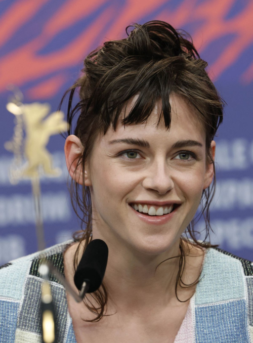 Kristen Stewart at Love Lies Bleeding Press Conference at Berlinale 2024, February 2024 3