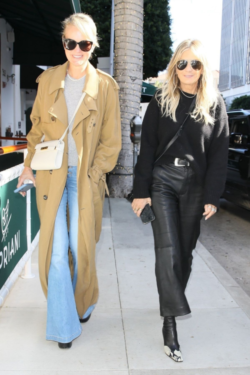 Laeticia Hallyday Out for Lunch at Cipriani Los Angeles, February 2024 4