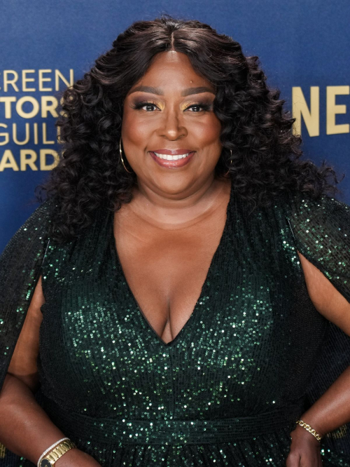 Loni Love at 30th Annual Screen Actors Guild Awards, February 2024 2